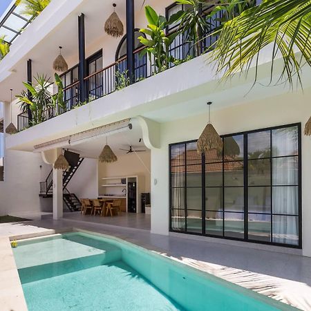 Canggu Hype Villa Exterior photo